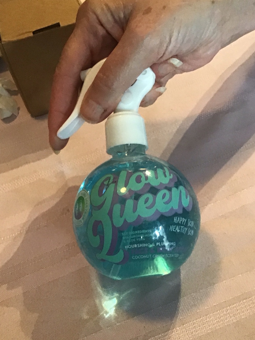 Glow Queen Nourishing and Plumping Coconut Crush Face & Body Spray